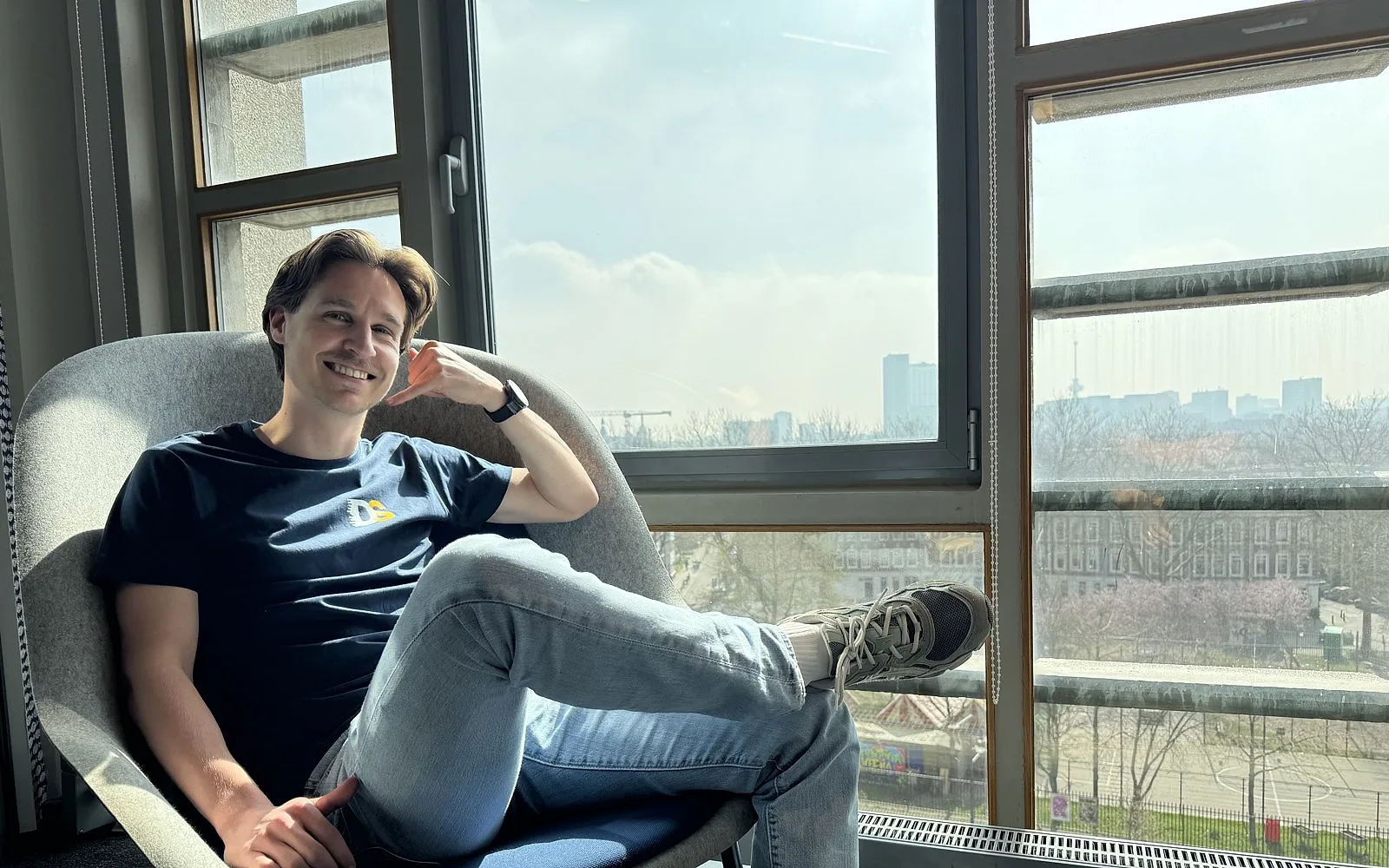 Wij staan klaar voor jouw vraag, Rotterdam CIC - Kantoor - Naast centraal station